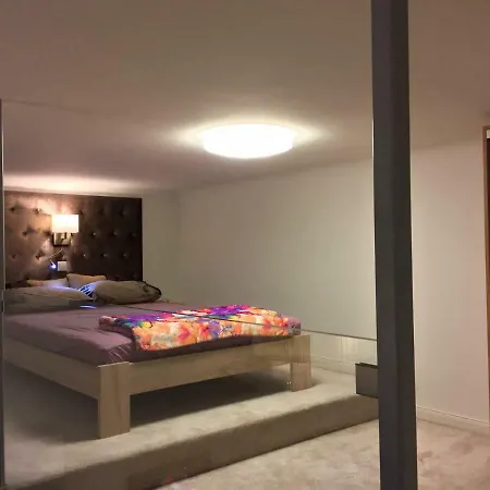 Aos Luxury Apar *