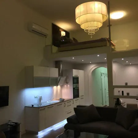 Aos Luxury Apar *